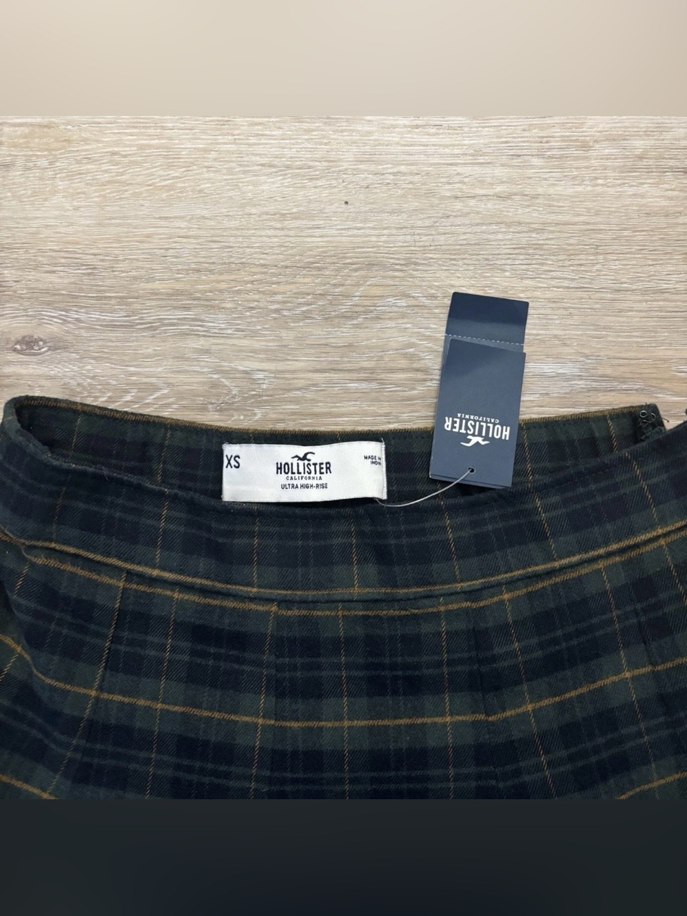 Hollister Skirt Womens XS Green Ultra High Rise Mini Flare Plaid Pleated School - Picture 7 of 8